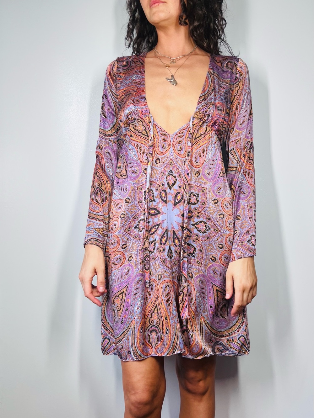 Alex & Trixie 100% Silk Bell Sleeve Deep Vee Mini Dress Size S